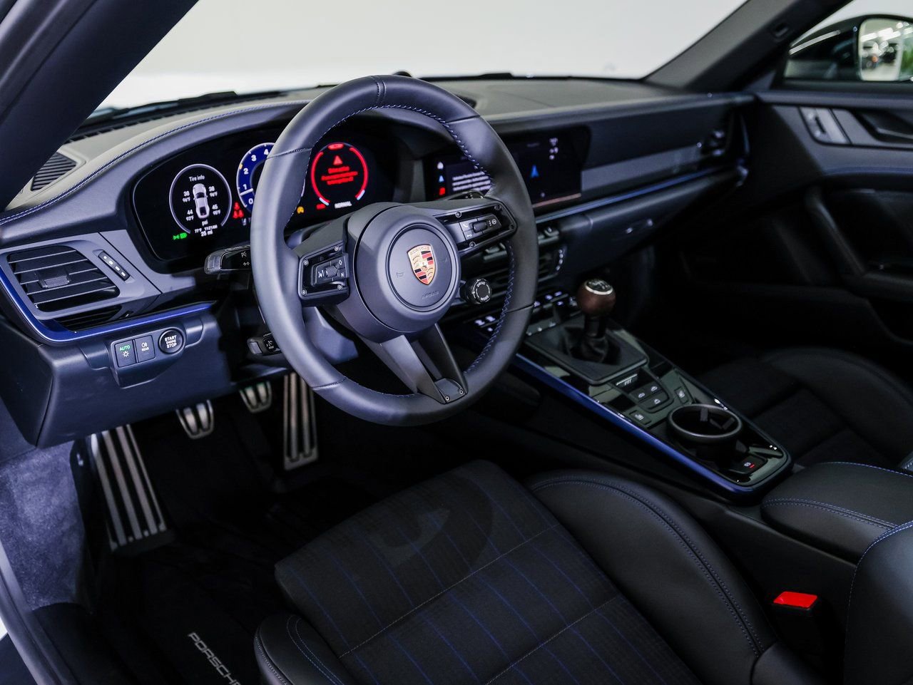 New 2026 Porsche 911 Carrera T image 4