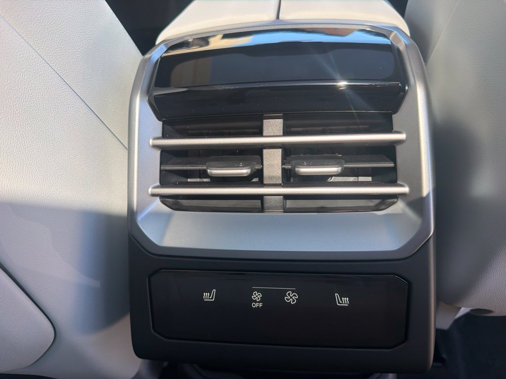 New 2027 BMW X5 xDrive40i AWD/4WD image 15