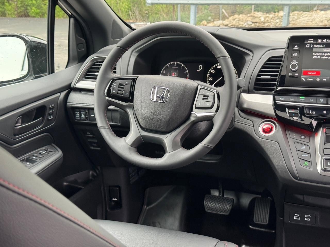 Certified 2025 Honda Odyssey Sport-L image 12