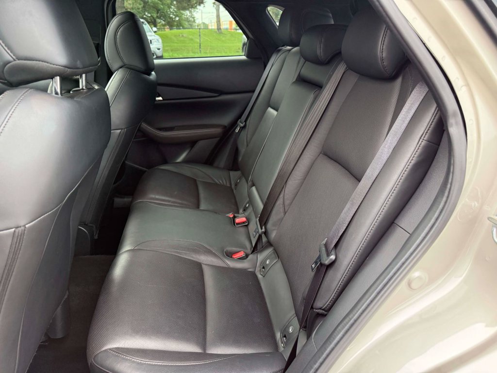 Used 2023 MAZDA CX-30 AWD 2.5 S w/ Premium Package image 13