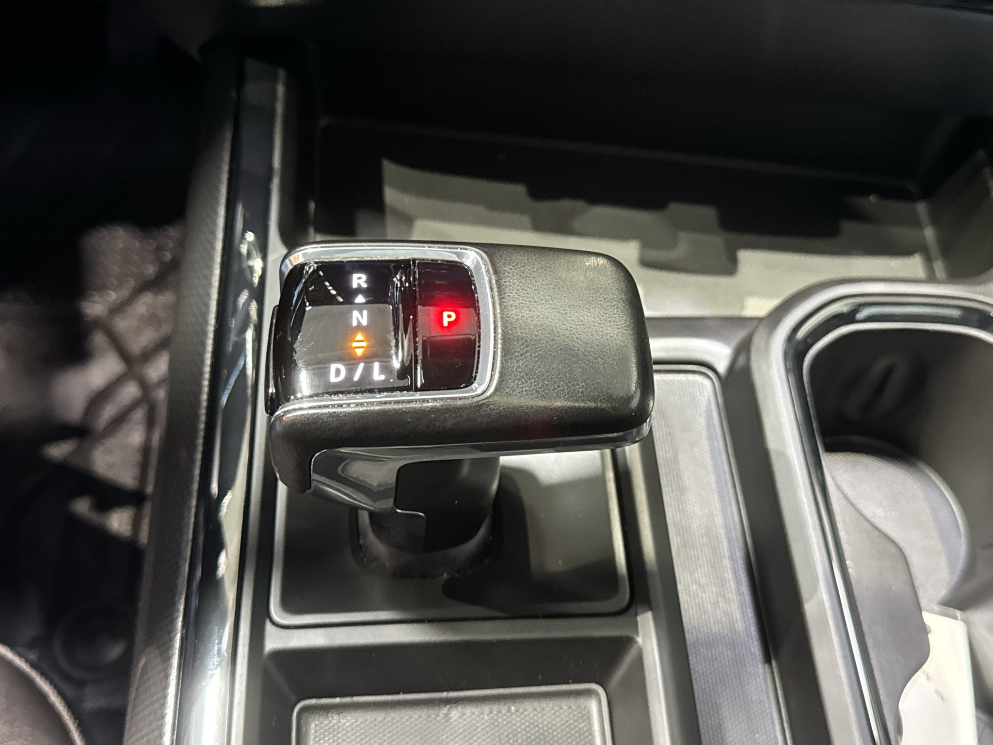 Used 2024 Chevrolet Silverado 1500 ZR2 w/ Technology Package AWD/4WD image 35