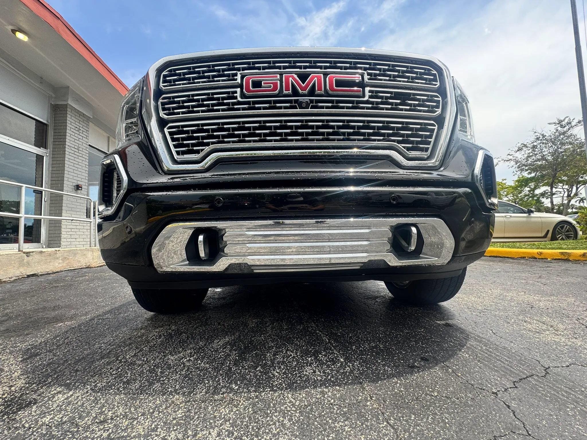 Used 2020 GMC Sierra 1500 Denali w/ Technology Package AWD/4WD image 11