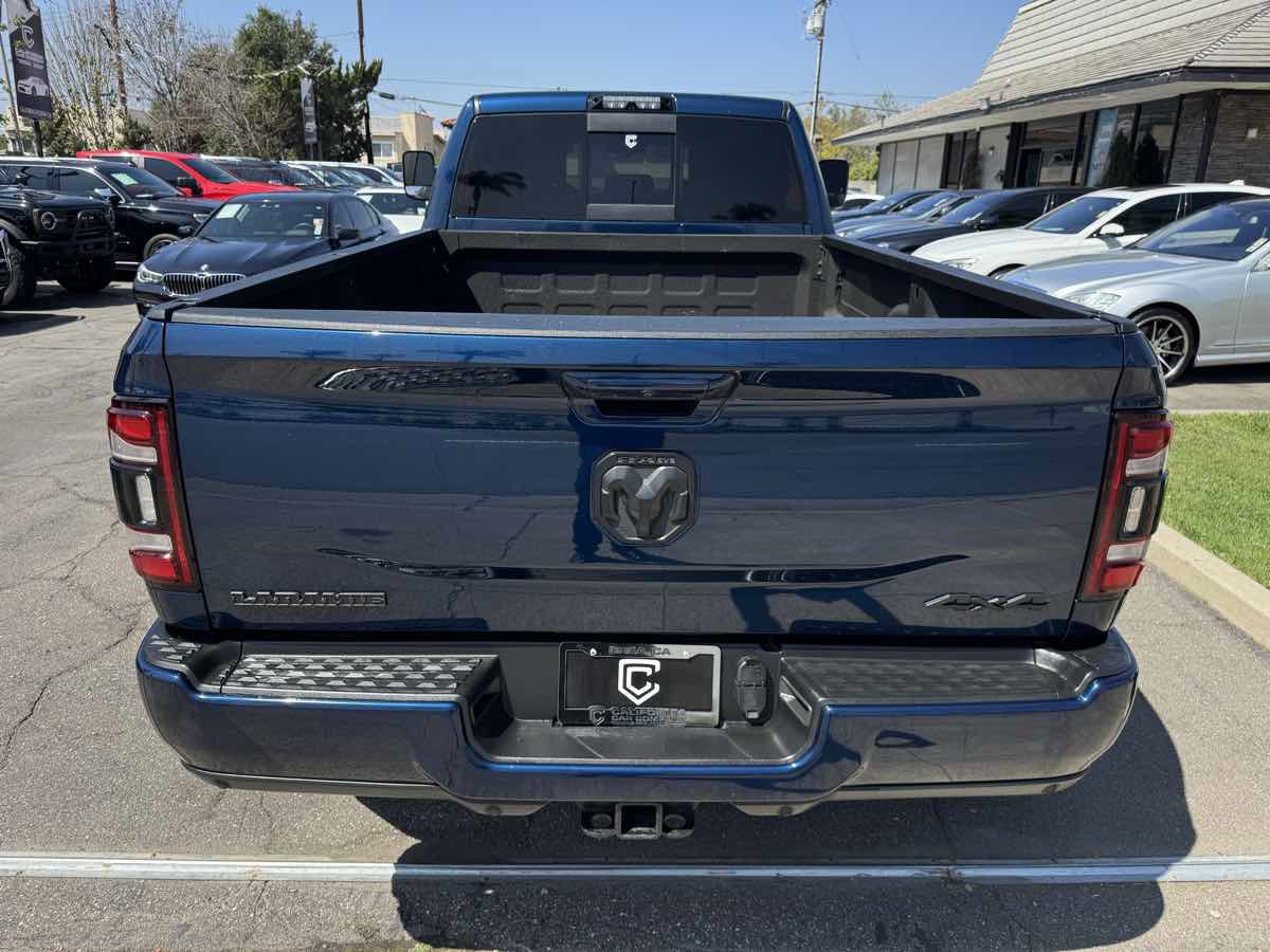 Used 2021 RAM 3500 Laramie w/ Night Edition image 5