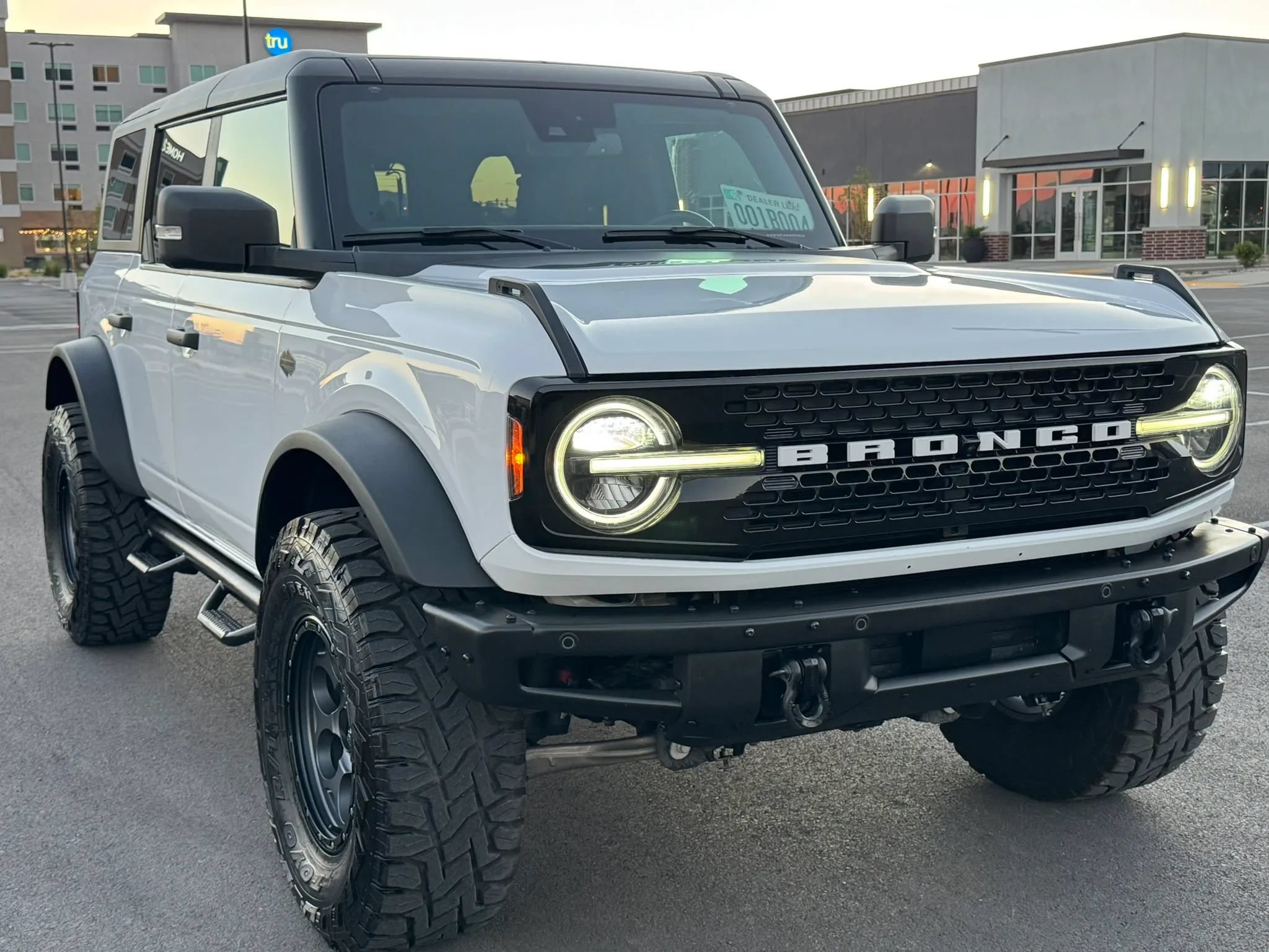 Used 2023 Ford Bronco Wildtrak AWD/4WD image 11