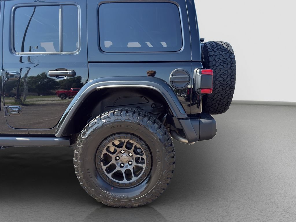 Used 2022 Jeep Wrangler Unlimited Rubicon w/ Xtreme Recon 35" Tire Package AWD/4WD image 30