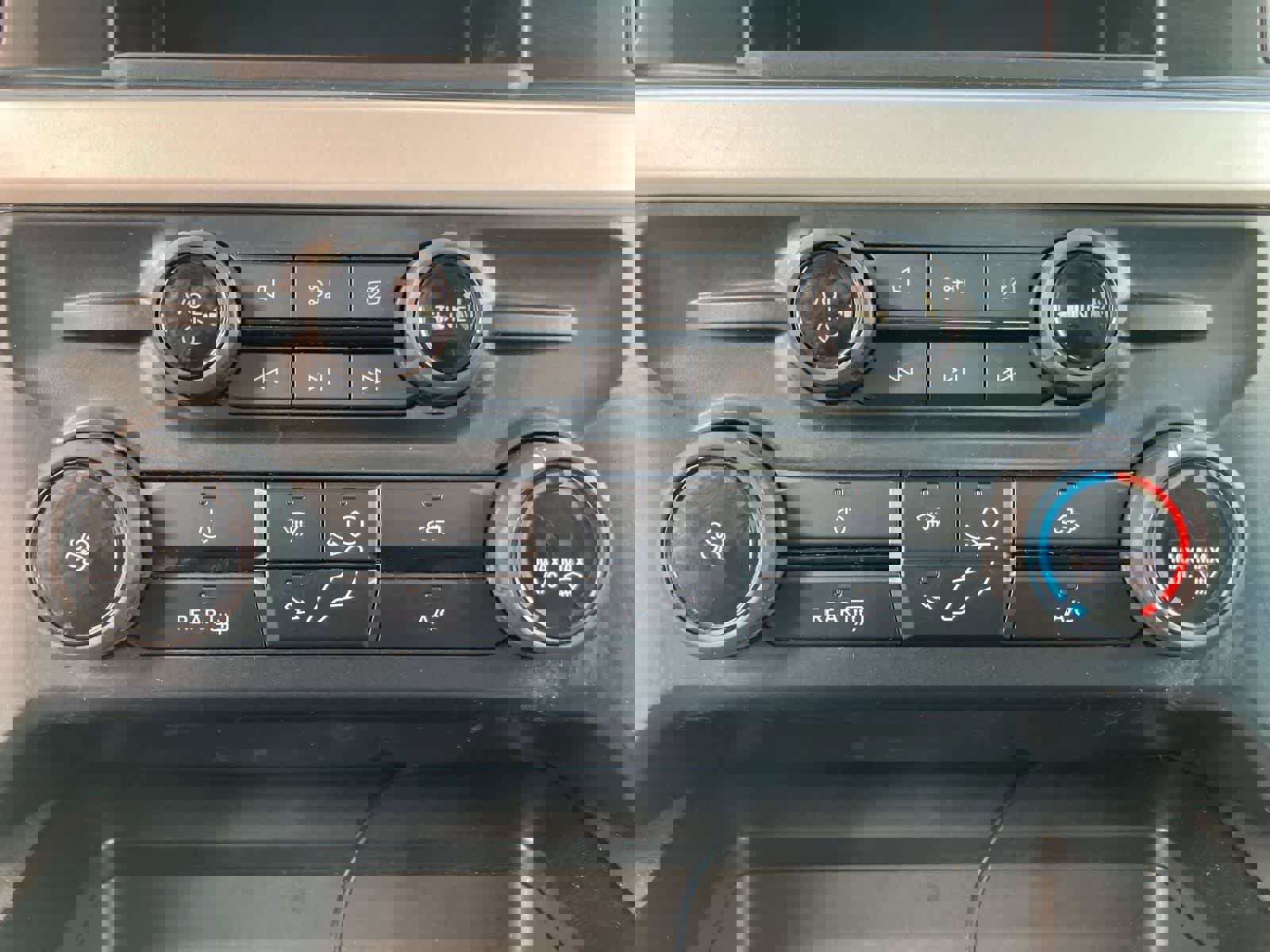 Used 2023 Ford F450 XLT w/ 360-Degree Camera Package image 17