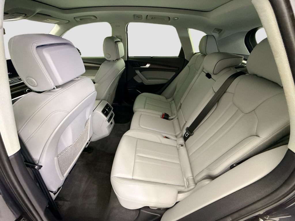 Certified 2021 Audi Q5 Premium w/ Premium Plus Package AWD/4WD image 19