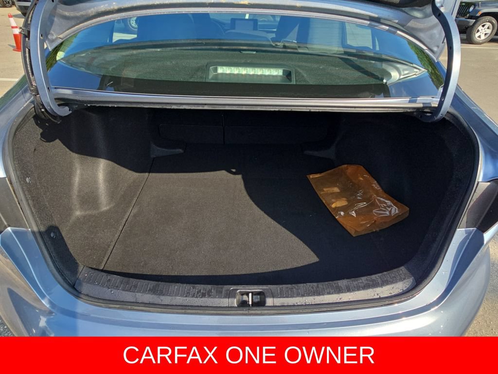 Used 2022 Toyota Corolla LE FWD image 13