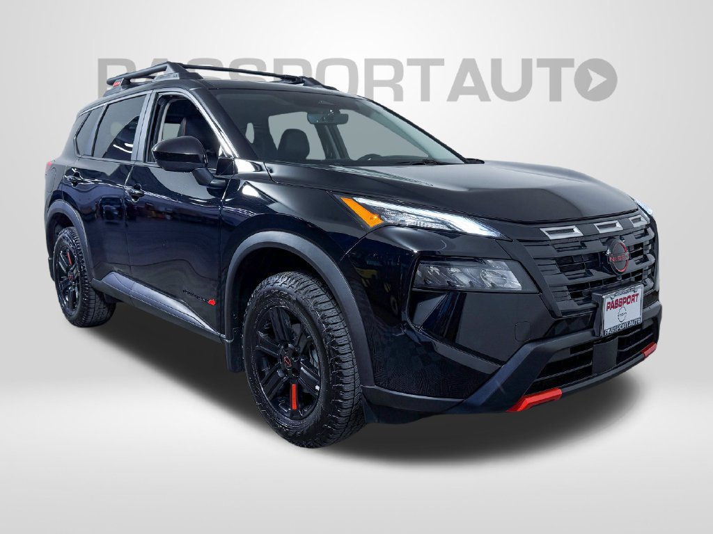 Certified 2026 Nissan Rogue SV AWD/4WD image 3