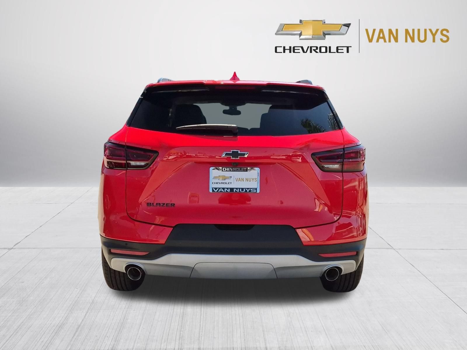 New 2026 Chevrolet Blazer LT w/ Midnight/Sport Edition FWD image 5