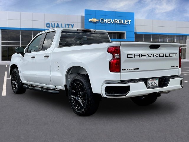 Certified 2024 Chevrolet Silverado 1500 Custom w/ Turbomax Blackout Package RWD image 5