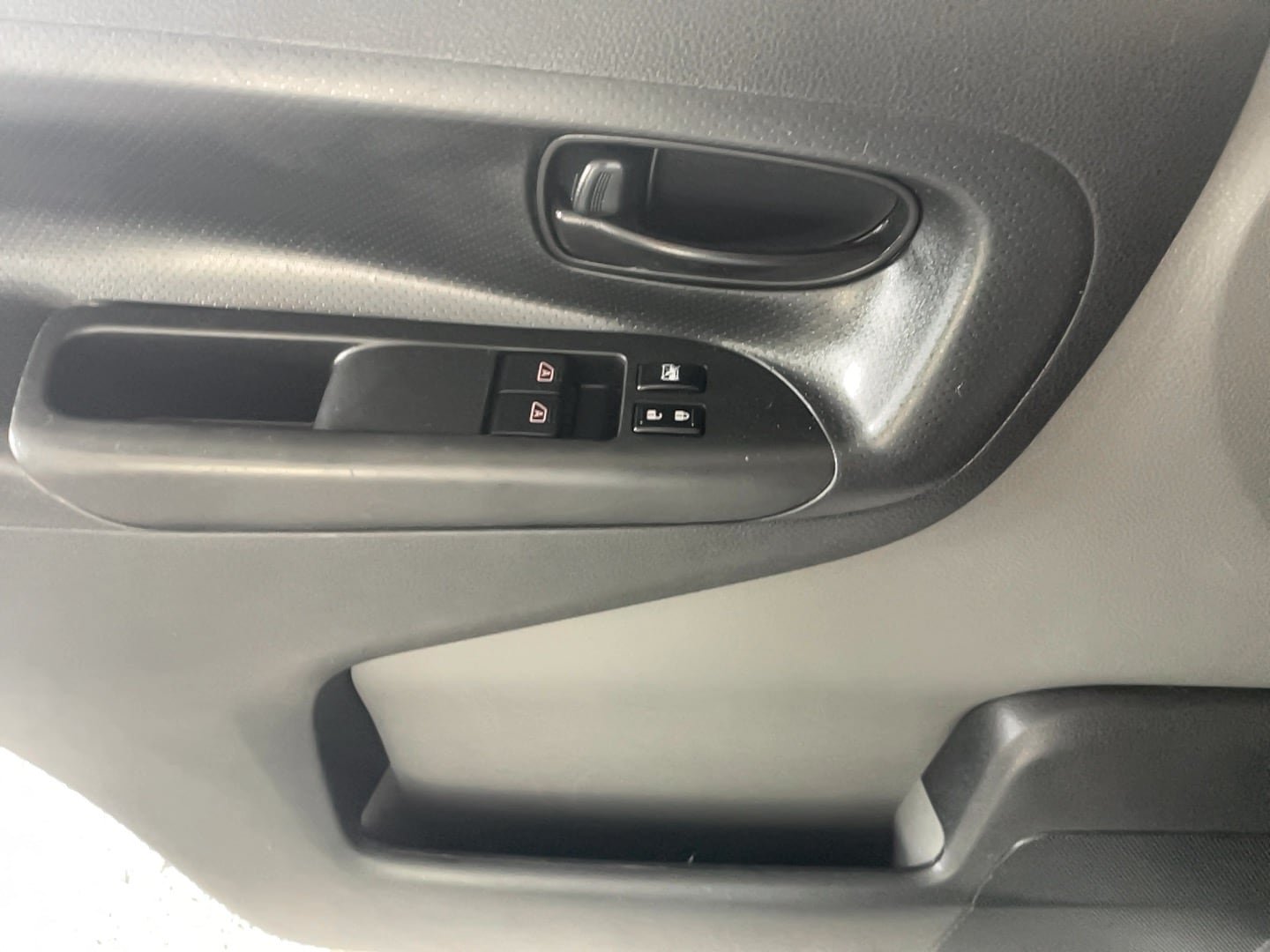 Used 2021 Nissan NV200 S FWD image 19