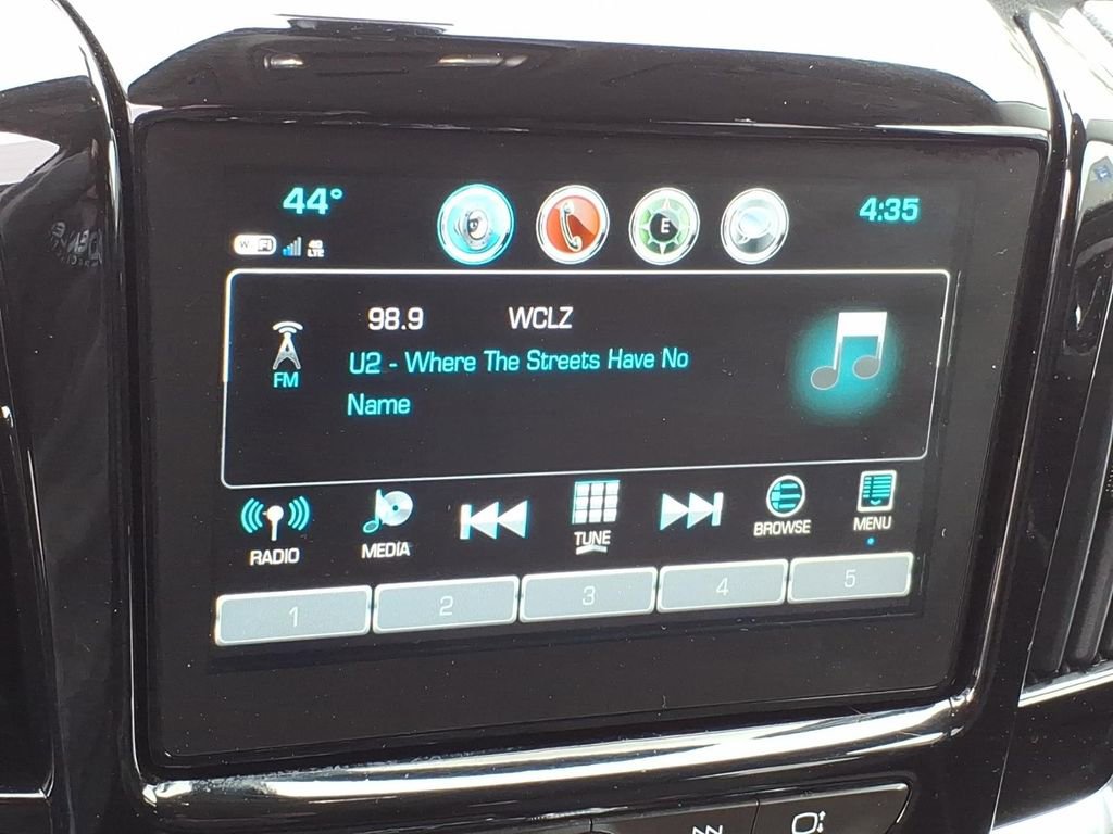 Used 2019 Chevrolet Traverse LT image 24