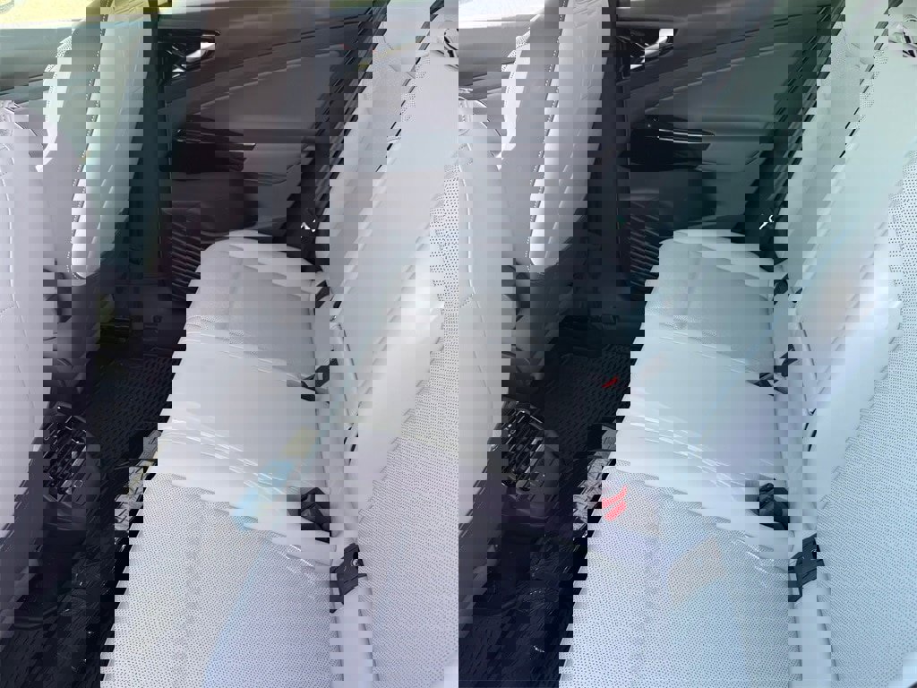 Used 2022 Volkswagen ID.4 Pro S image 25