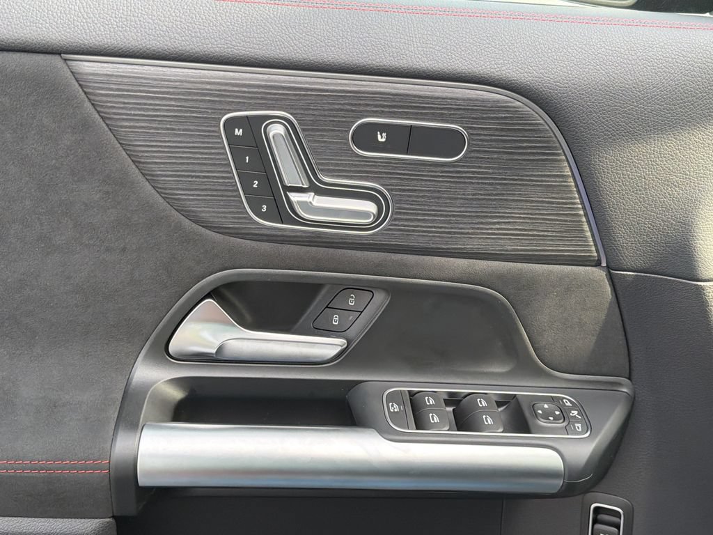 New 2026 Mercedes-Benz GLA 250 4MATIC image 22