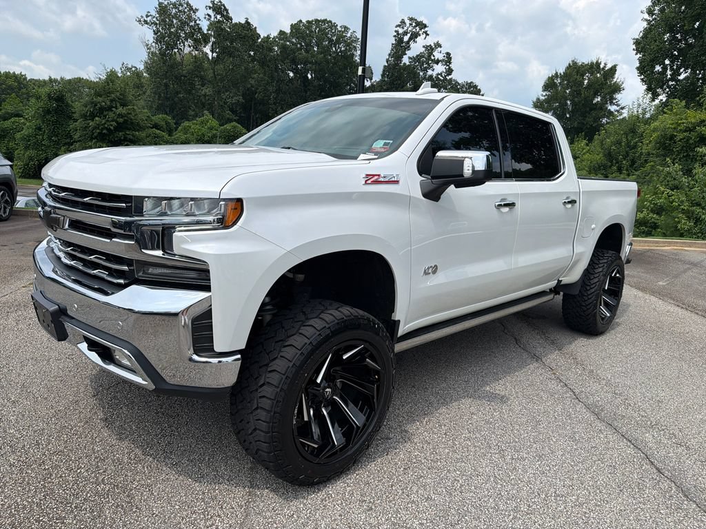 Used 2021 Chevrolet Silverado 1500 LTZ w/ LTZ Premium Package AWD/4WD image 3