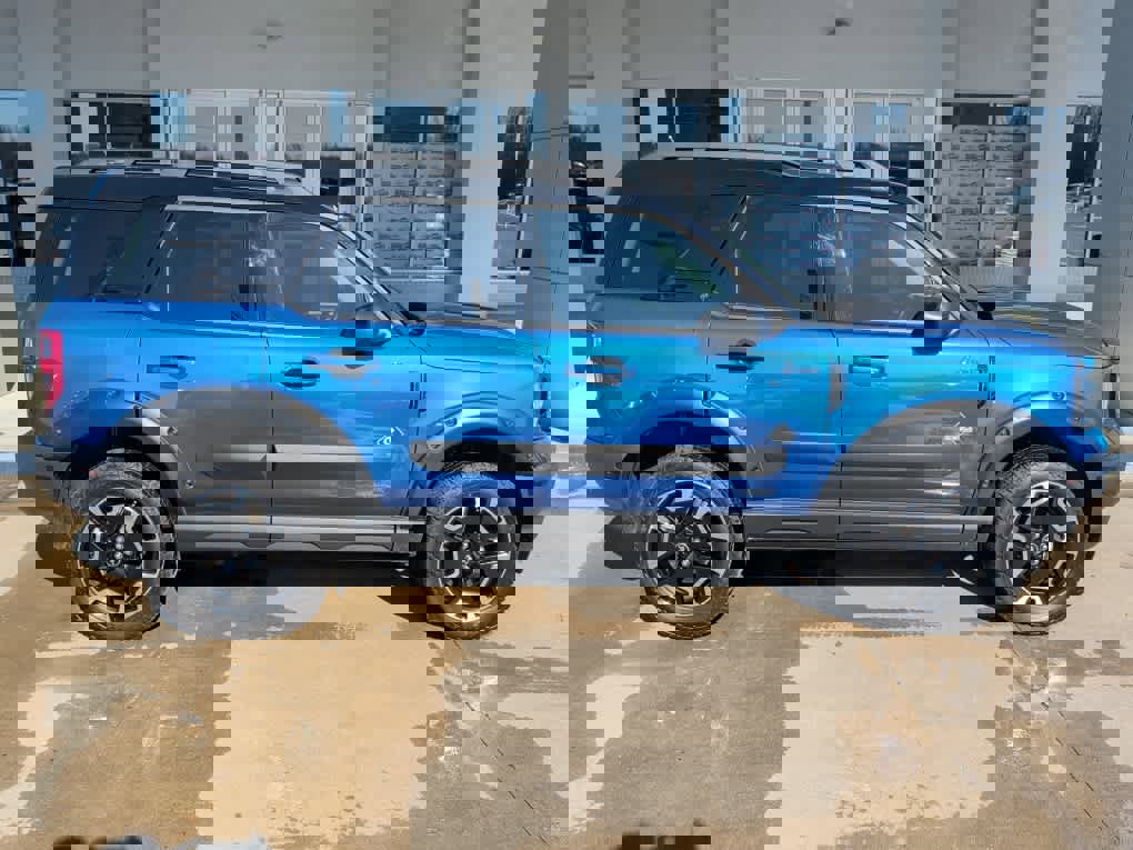 Used 2023 Ford Bronco Sport Outer Banks w/ Tech Package