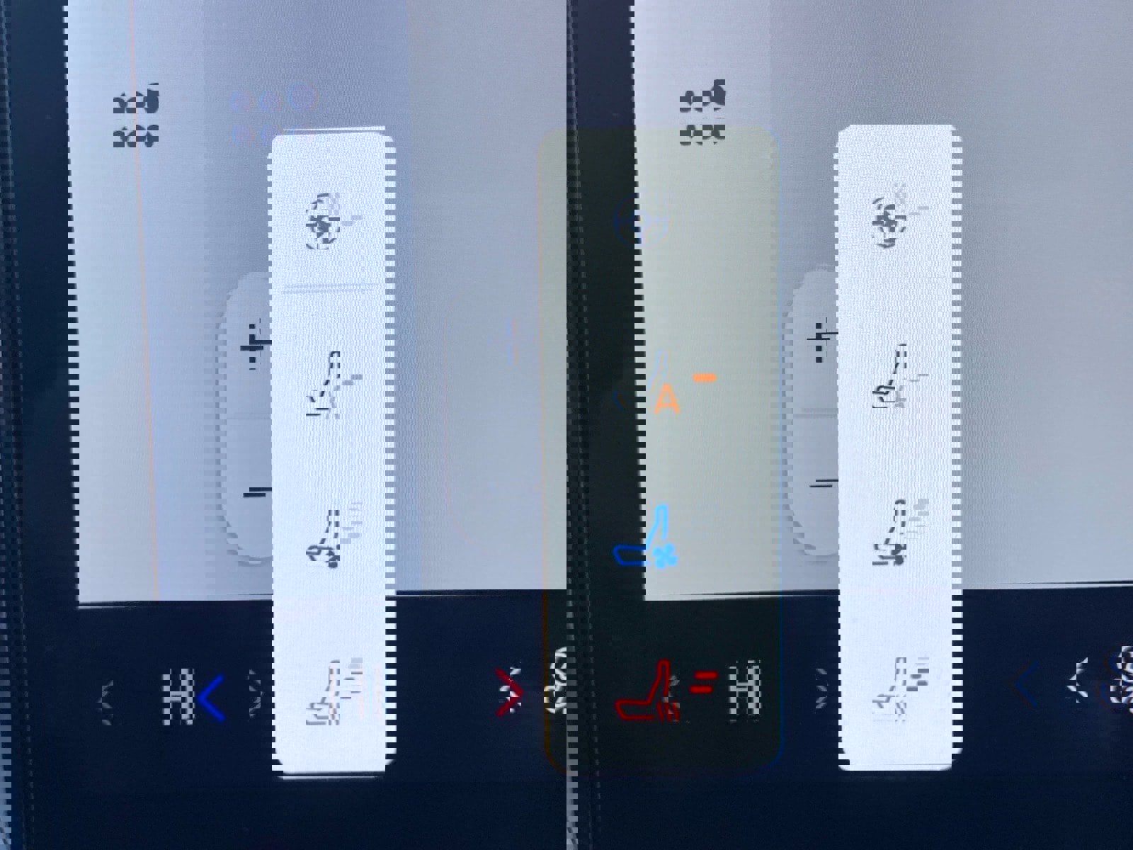 Used 2025 Ford Explorer Platinum w/ LUX Leather Package image 15