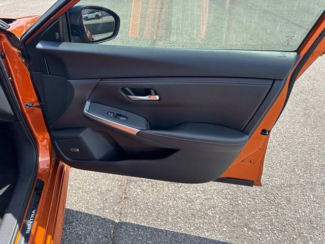 Certified 2025 Nissan Sentra SR w/ SR Premium Package FWD image 23