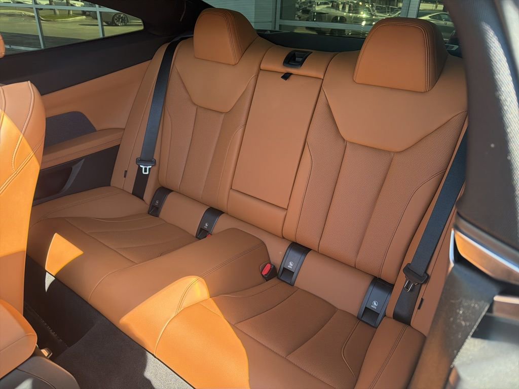 Used 2023 BMW M440i Coupe w/ Premium Package image 12