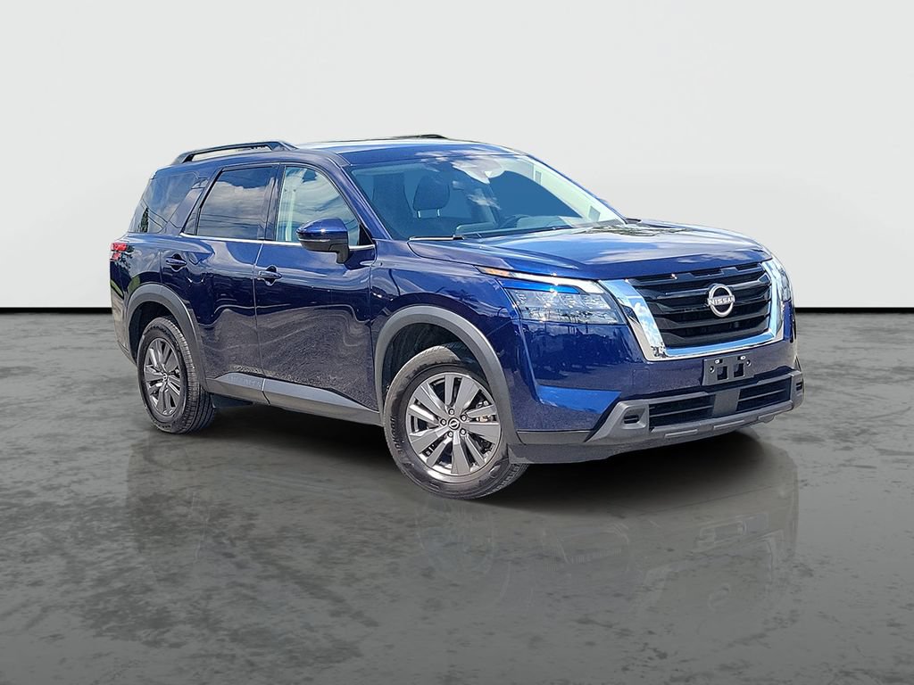 Used 2025 Nissan Pathfinder SV
