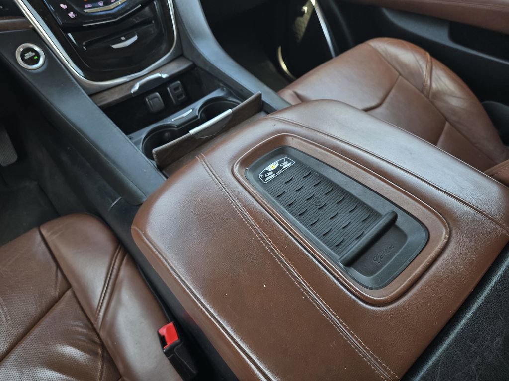 Used 2016 Cadillac Escalade Premium RWD image 17