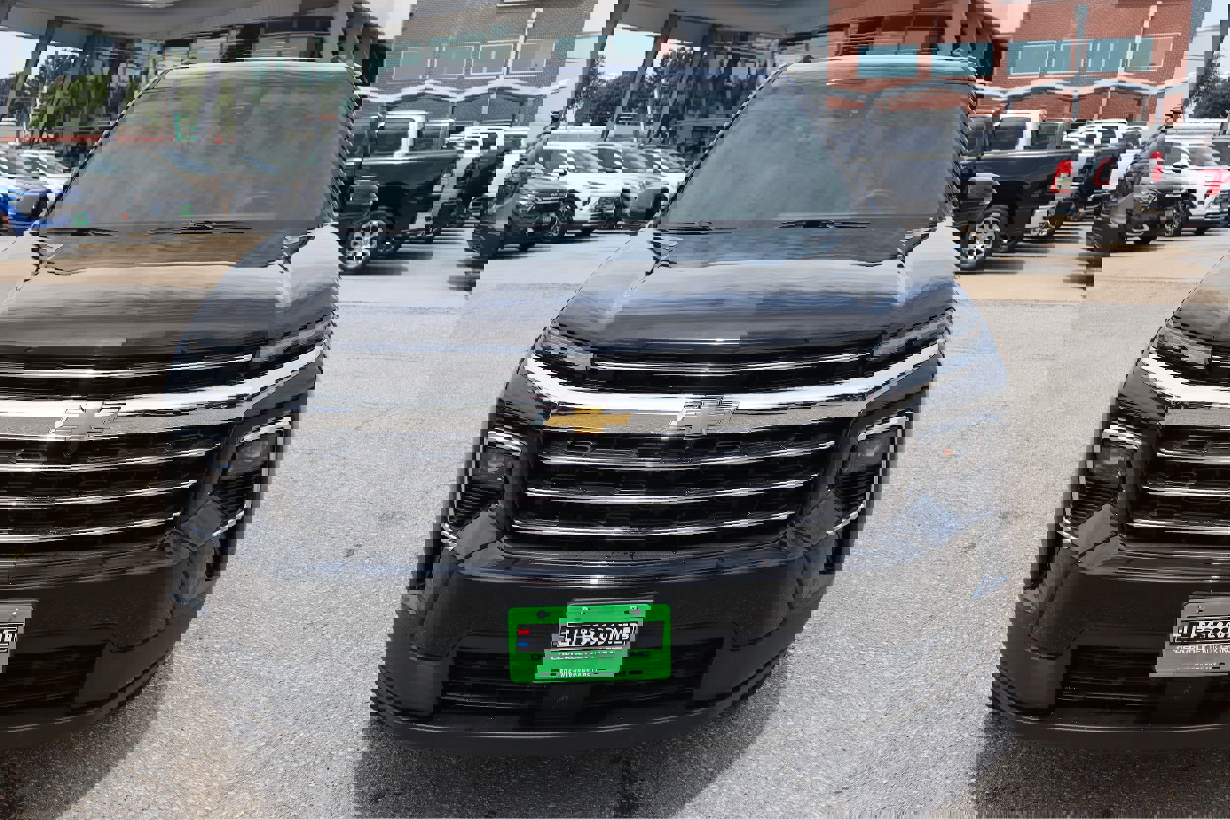 New 2025 Chevrolet Traverse LT w/ Driver Confidence Package image 2