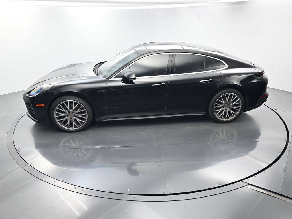 Certified 2026 Porsche Panamera 4 AWD/4WD image 33