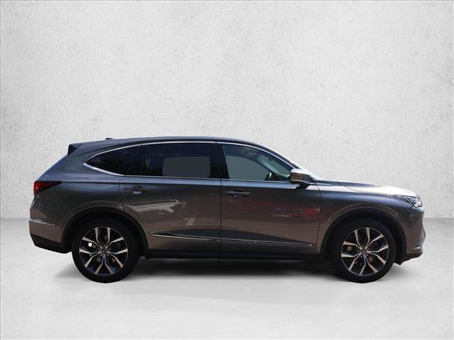 Used 2023 Acura MDX w/ Technology Package AWD/4WD image 4