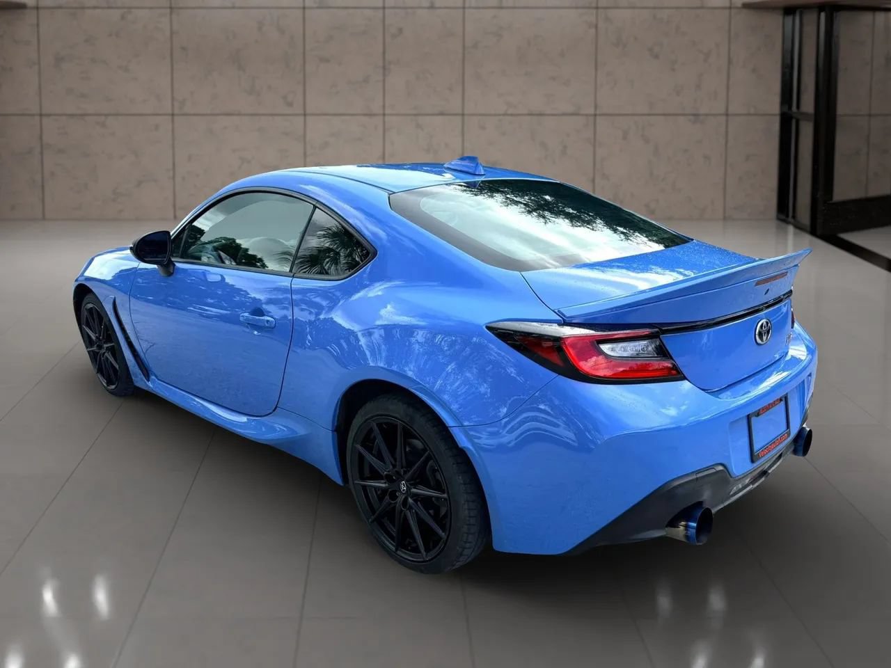 Used 2023 Toyota GR86 Premium RWD image 5