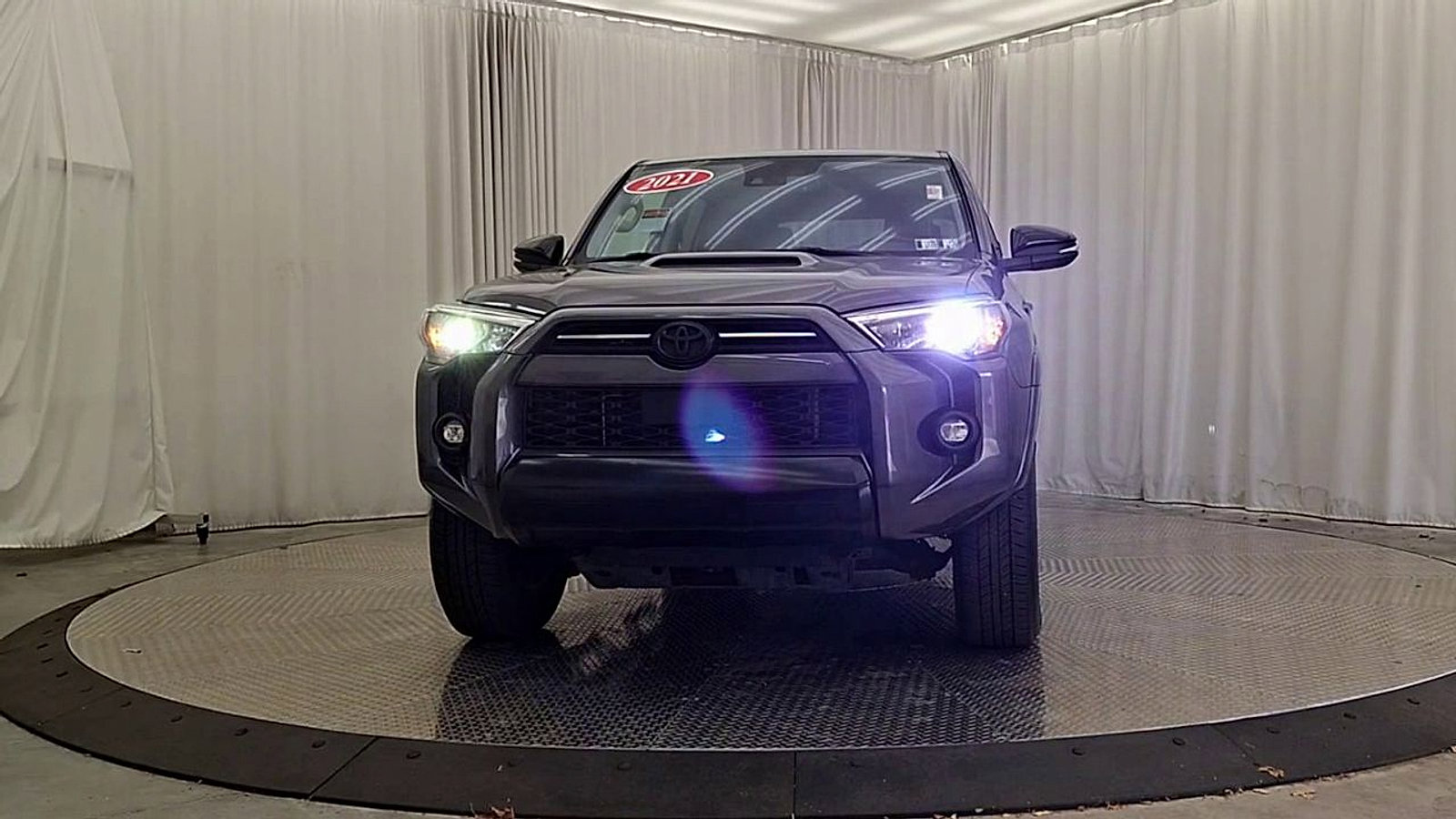 Used 2021 Toyota 4Runner Venture image 4