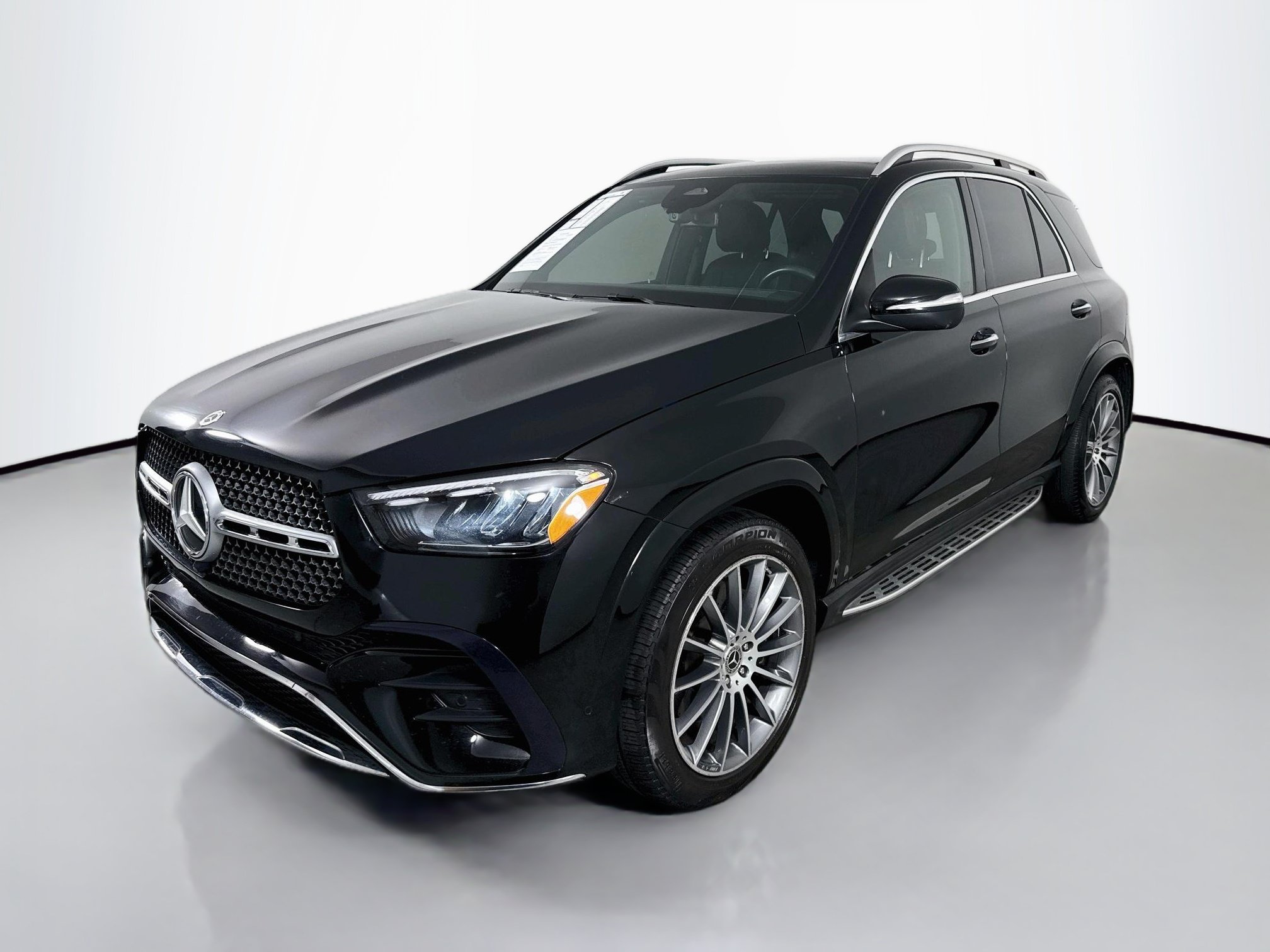 Used 2024 Mercedes-Benz GLE 350 4MATIC image 3