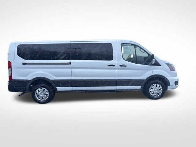 Used 2023 Ford Transit 350 XLT image 5
