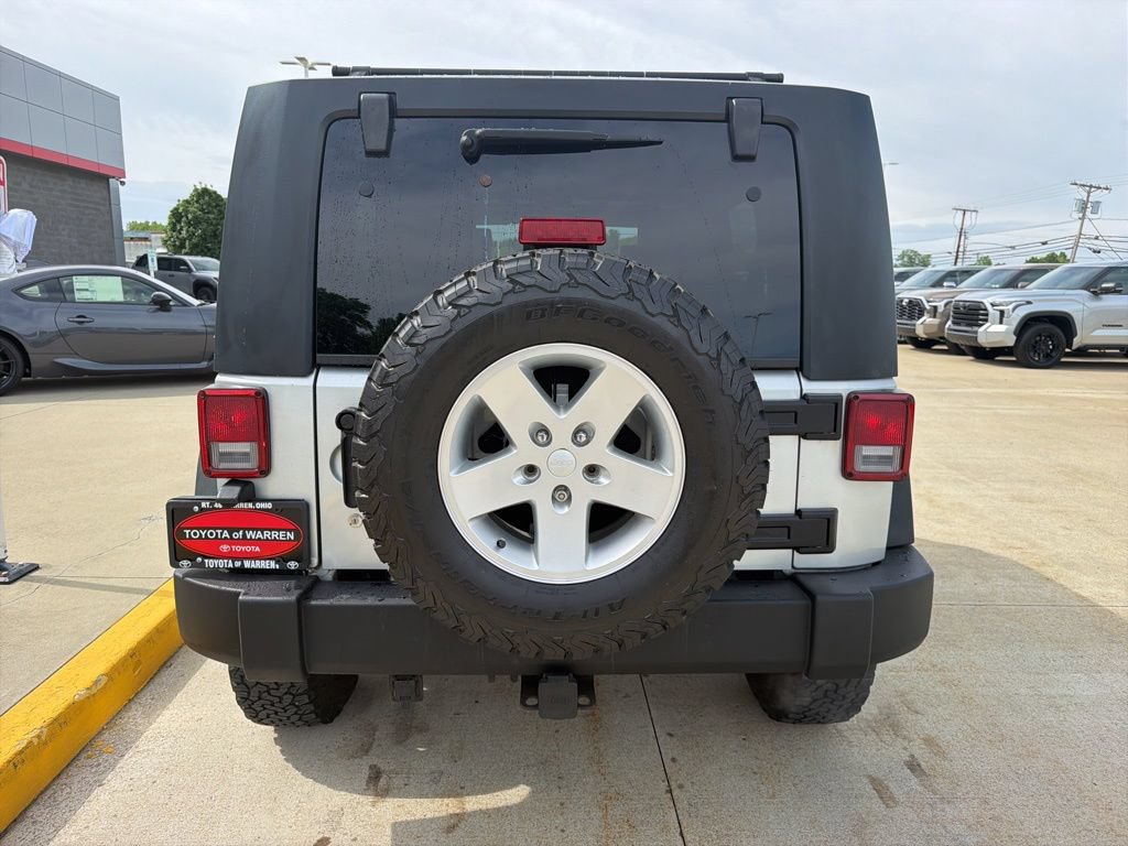 Used 2008 Jeep Wrangler Unlimited Rubicon w/ PWR Convenience Group AWD/4WD image 6