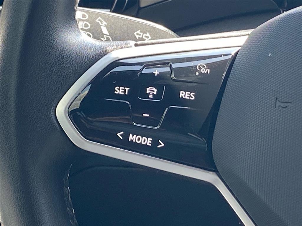 Certified 2023 Volkswagen ID.4 Pro image 7