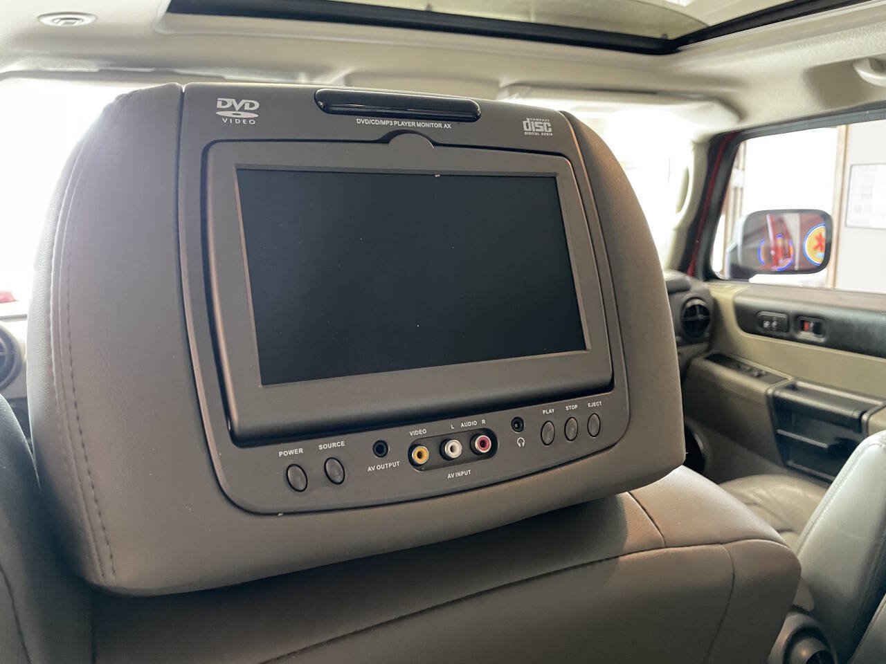 Used 2004 HUMMER H2 AWD/4WD image 28