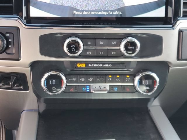 Used 2022 Ford F250 Lariat w/ Black Appearance Package AWD/4WD image 25