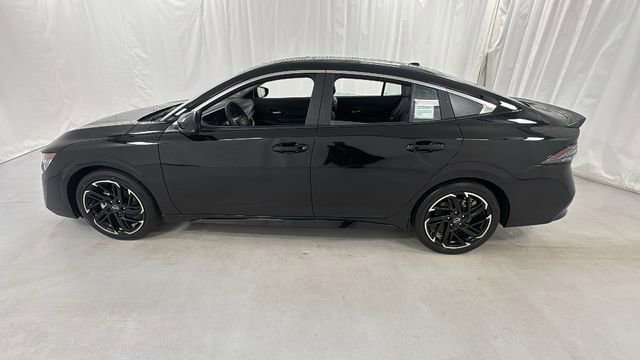 New 2026 Nissan Sentra SR image 6