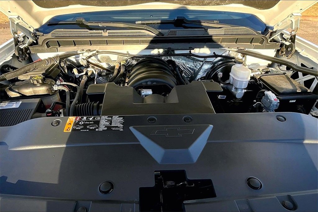 Used 2018 Chevrolet Silverado 1500 LTZ w/ Texas Edition image 9