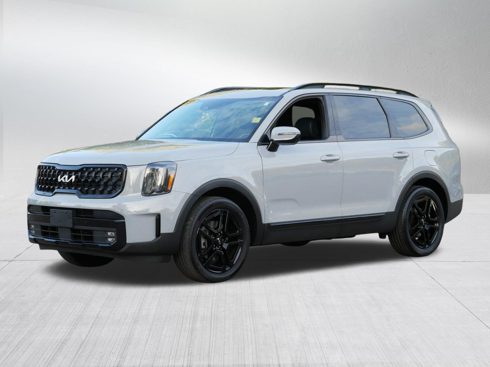 Certified 2024 Kia Telluride SX Prestige X-Line AWD/4WD image 3