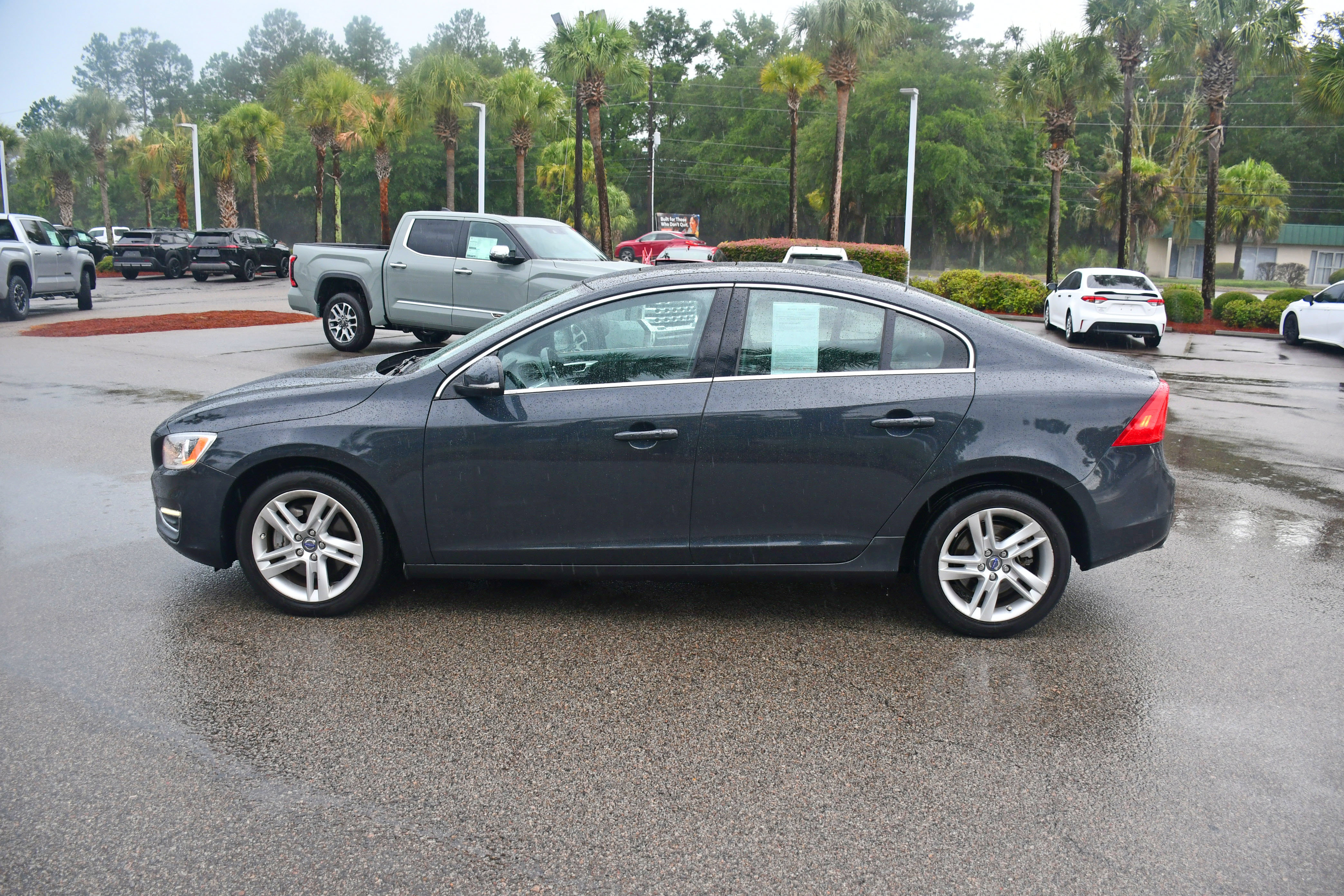 Used 2014 Volvo S60 T5 FWD image 5