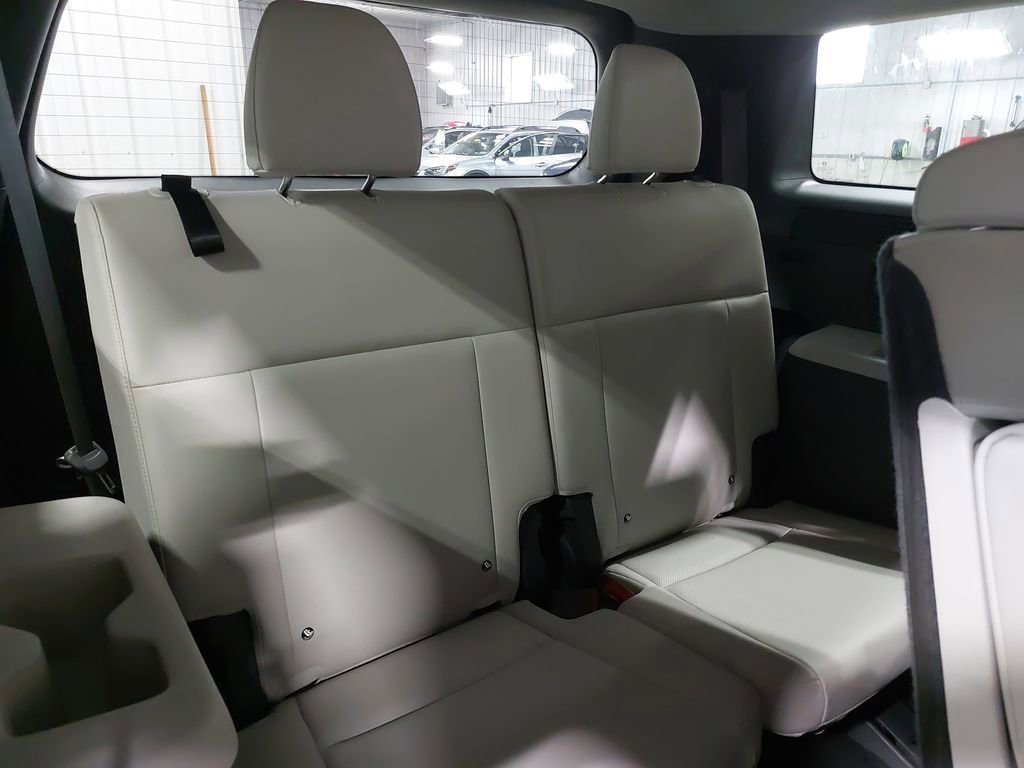 Certified 2025 Hyundai Santa Fe SEL image 12