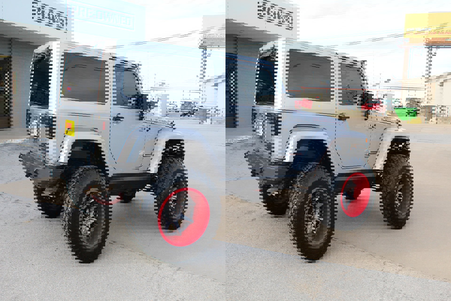 Used 2014 Jeep Wrangler Rubicon w/ Power Convenience Group image 4