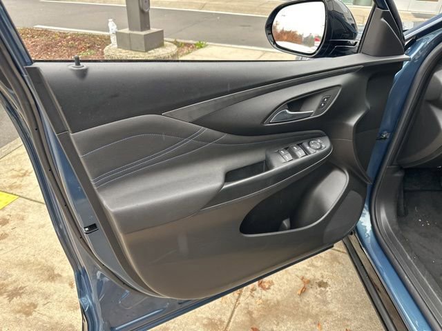 Used 2024 Buick Envista Sport Touring w/ Convenience I Package image 24