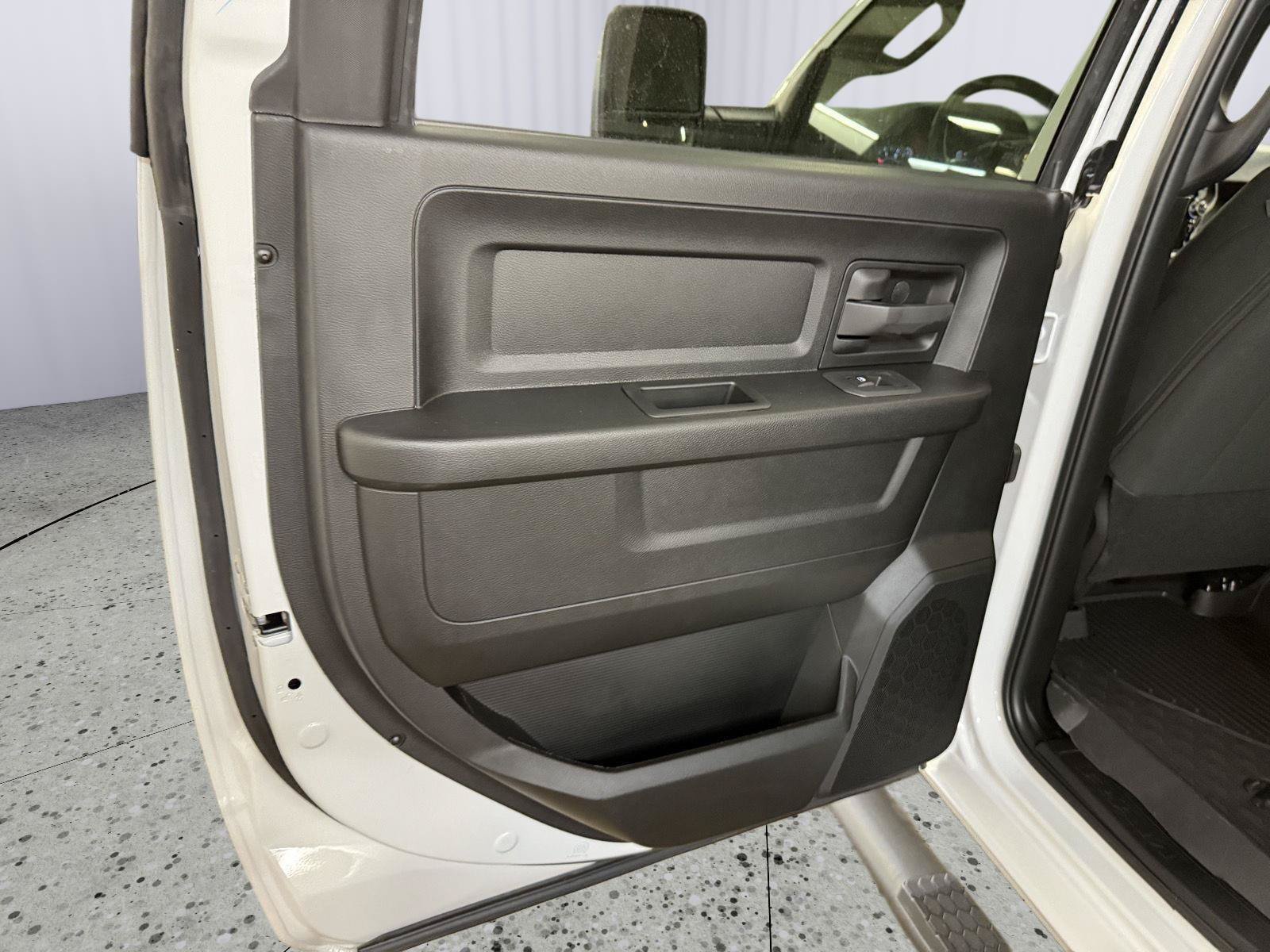 New 2026 RAM 3500 Tradesman AWD/4WD image 25