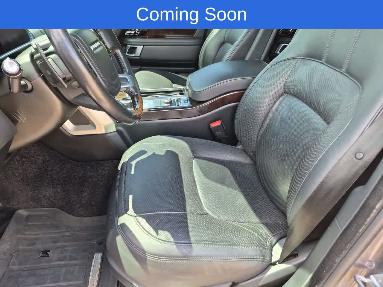 Used 2019 Land Rover Range Rover HSE AWD/4WD image 16