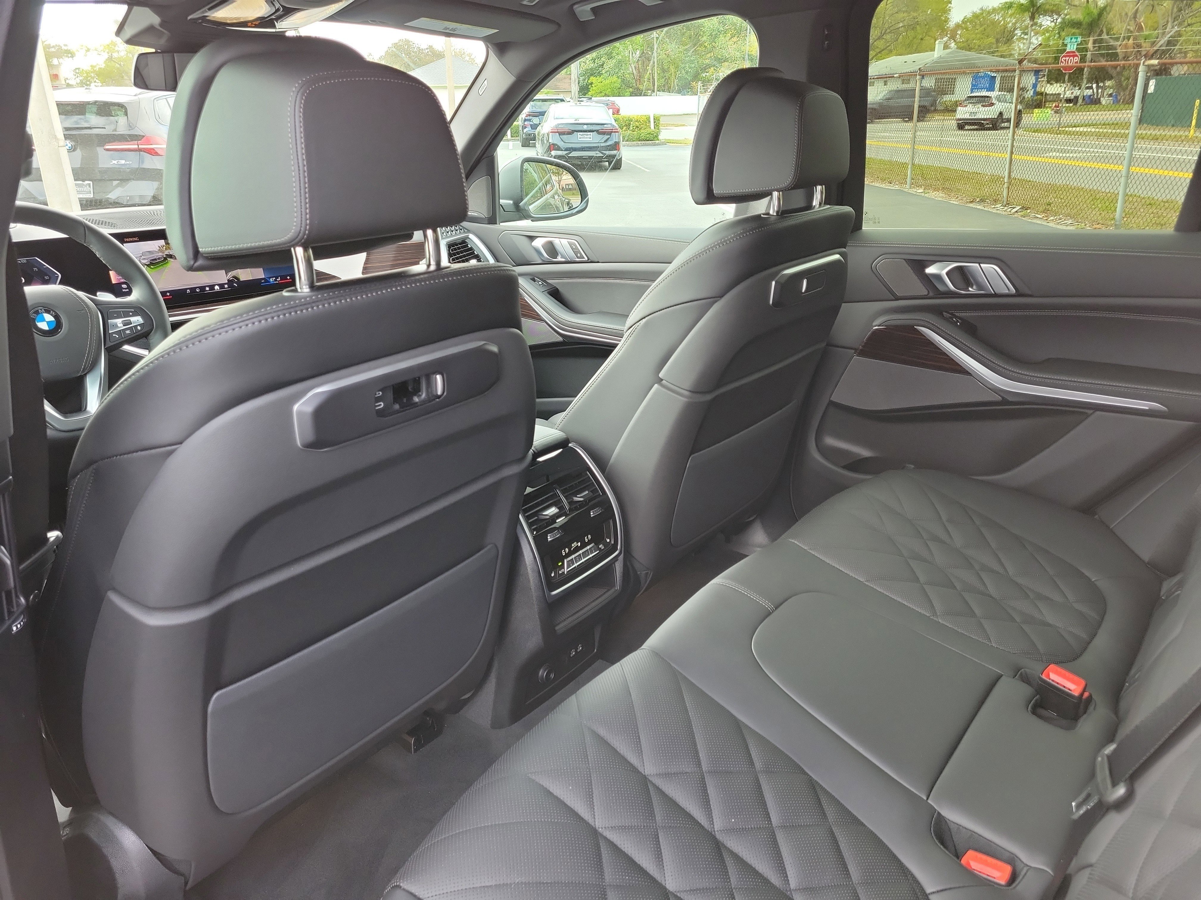 New 2026 BMW X5 sDrive40i image 9