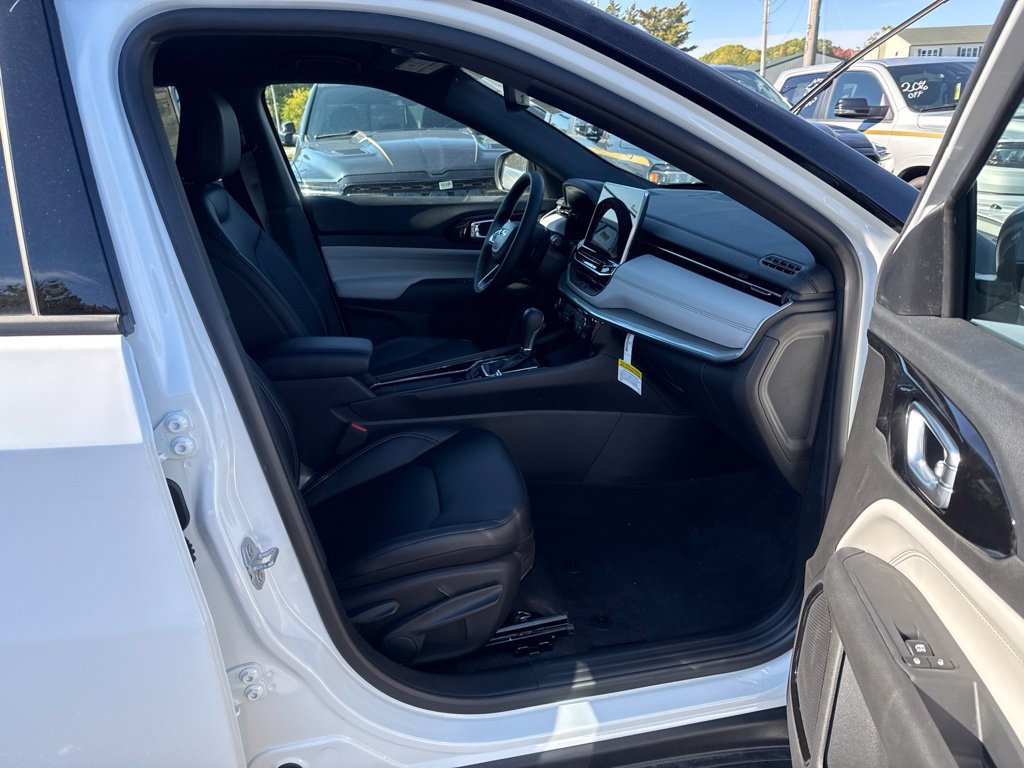 New 2026 Jeep Compass Limited AWD/4WD image 25