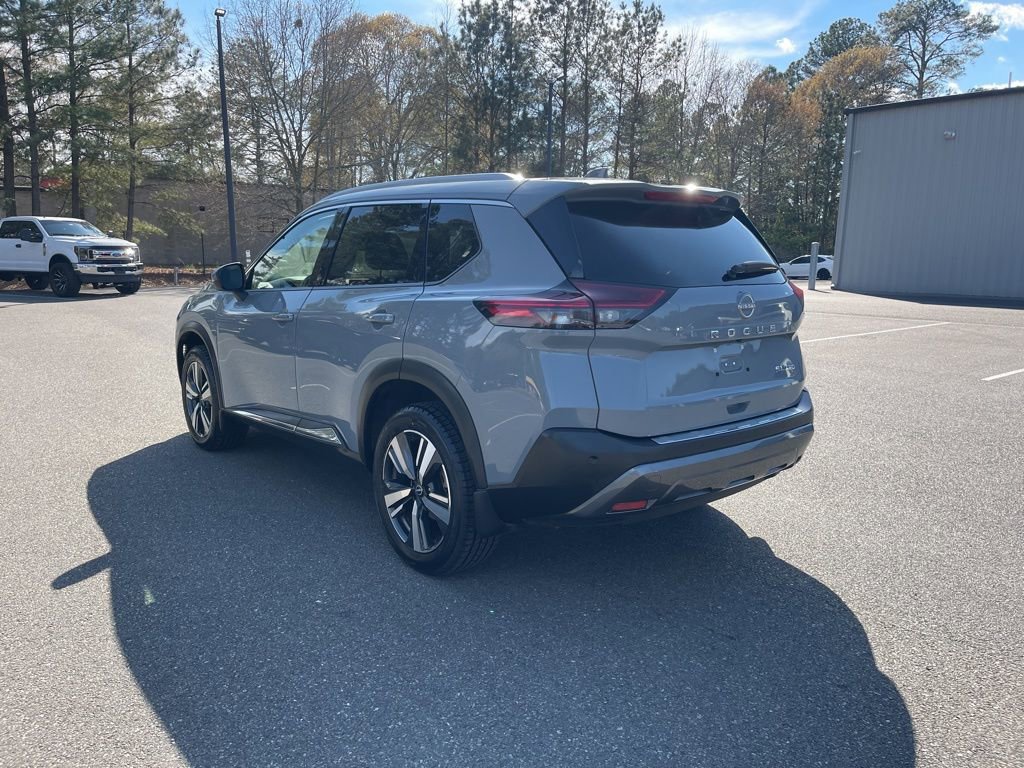 Used 2023 Nissan Rogue SL image 7