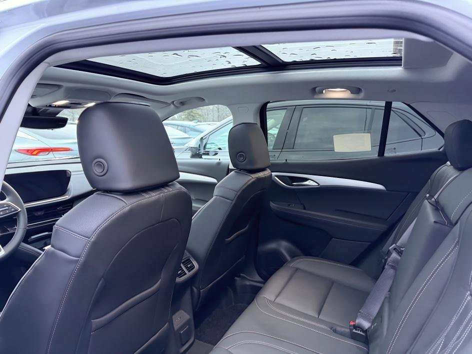 New 2026 Buick Envision Avenir image 8